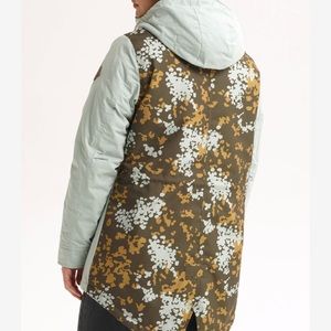 Burton Snowboarding/ Ski Jacket